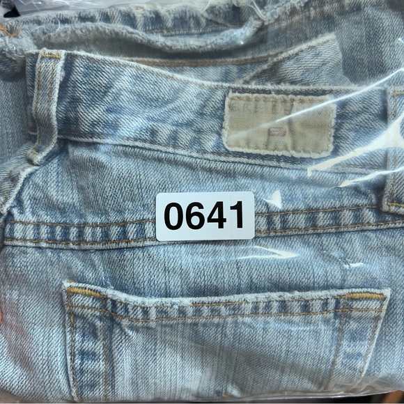 BKE Denim Jeans Women's 28x31.5 Liberty Flare Leg Distressed Low Rise Light Wash - Picture 16 of 16